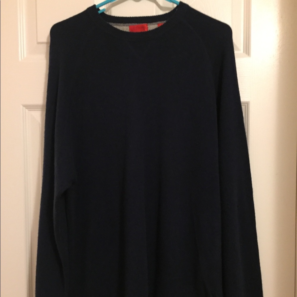 NWOT Izod Cashmere Crew Neck Sweater, Size M